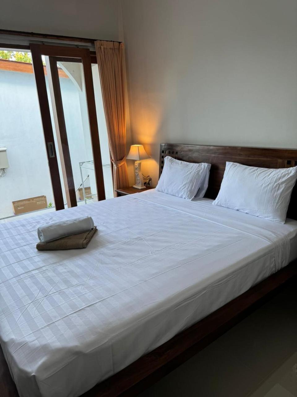 Simple Homestay Balangan Pecatu  Exterior photo