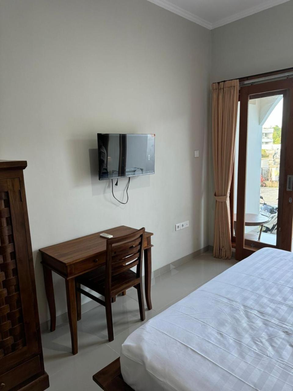 Simple Homestay Balangan Pecatu  Exterior photo