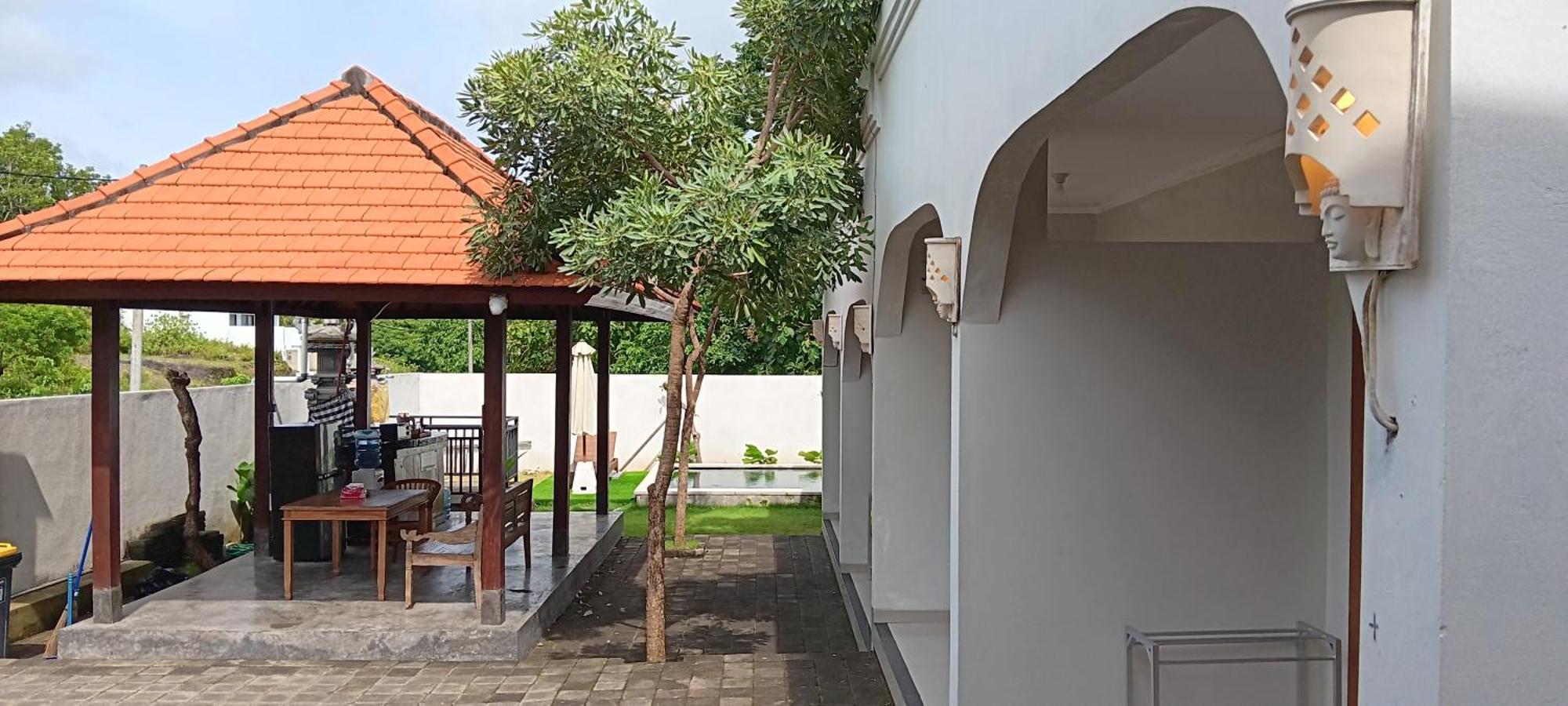 Simple Homestay Balangan Pecatu  Exterior photo